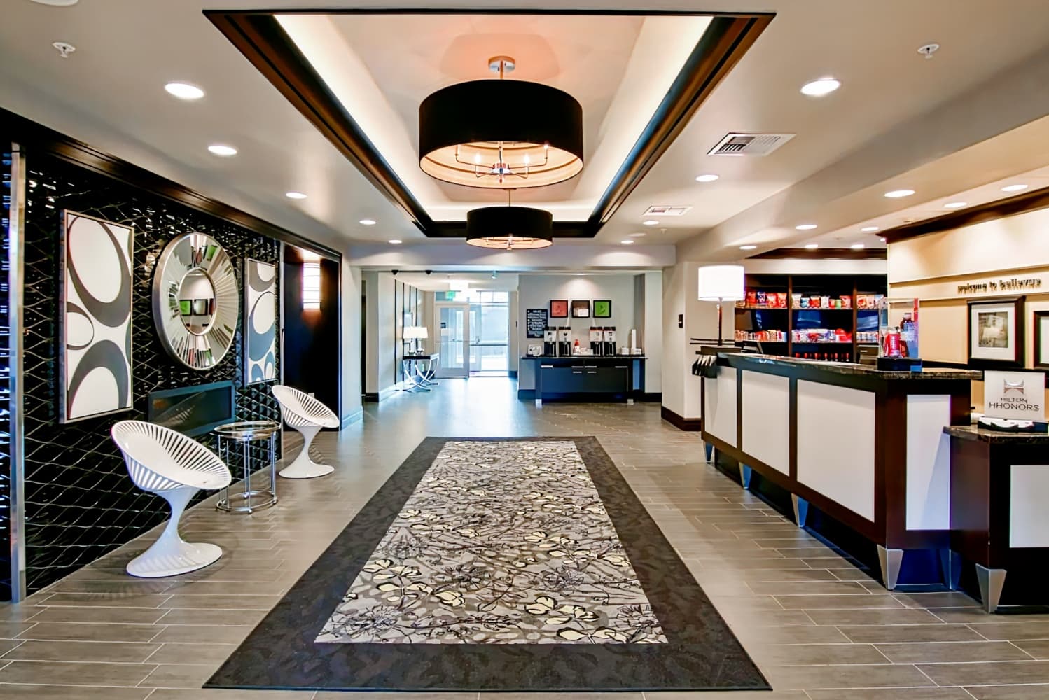 Hampton Inn & Suites by Hilton Bellevue Downtown