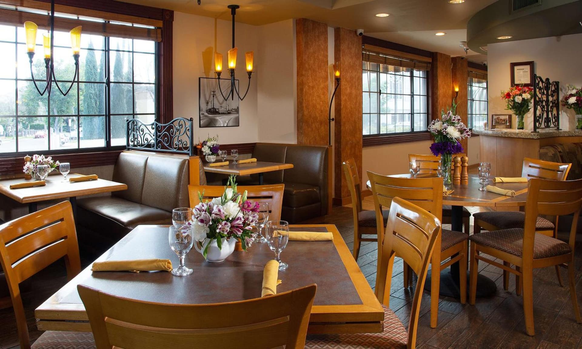 Safari Inn, a Coast Hotel